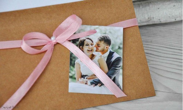 Einladungskarten Hochzeit Pocketfold Kraftpapier Vintage Spitze mit Foto