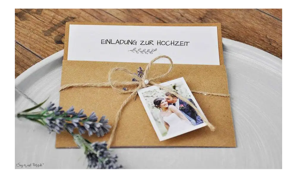 Einladungskarten Hochzeit Pocketfold Kraftpapier Vintage Spitze mit Foto