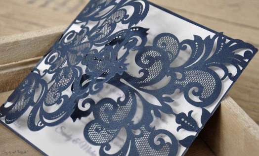 Einladungskarten Hochzeit blau gold Lasercut