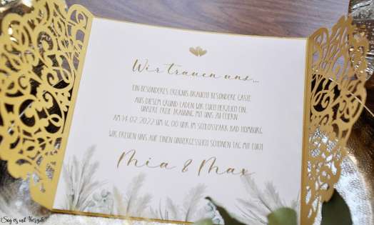 Einladungskarten Hochzeit gold Lasercut