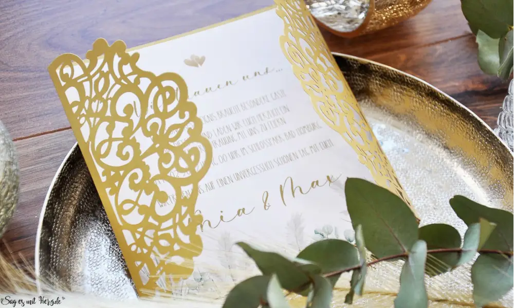 Einladungskarten Hochzeit gold Lasercut