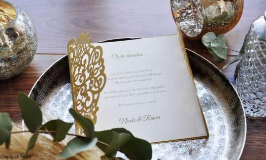 Einladungskarten Hochzeit gold Lasercut