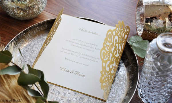 Einladungskarten Hochzeit gold Lasercut