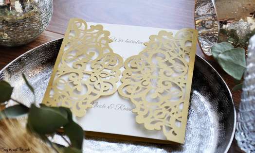 Einladungskarten Hochzeit gold Lasercut