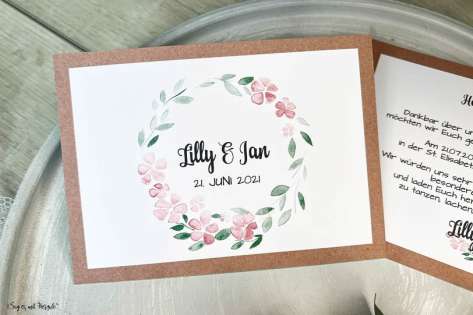 Hochzeitseinladung Blumenkranz Vintage Boho Postkarte