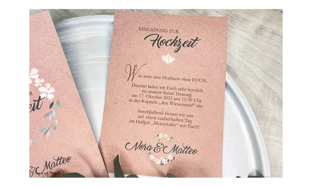 Einladungskarten Hochzeit Kraftpapier apricot Blumen floral