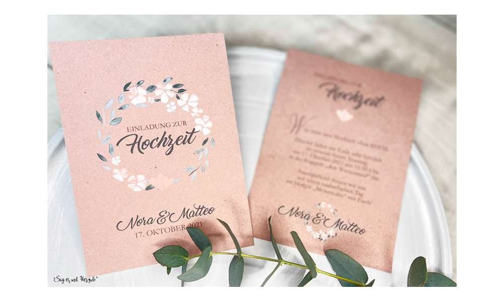 Einladungskarten Hochzeit Kraftpapier apricot Blumen floral