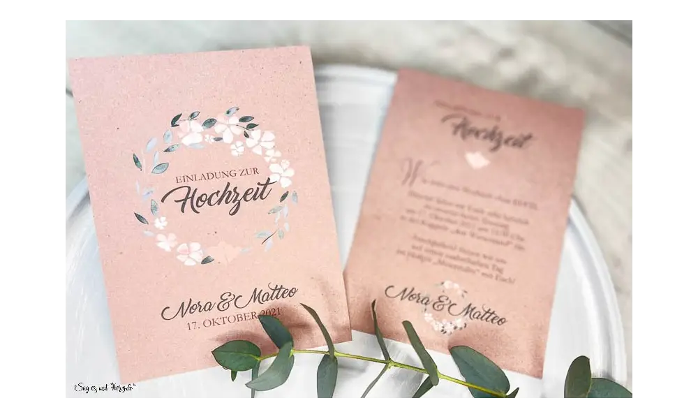 Einladungskarten Hochzeit Kraftpapier apricot Blumen floral